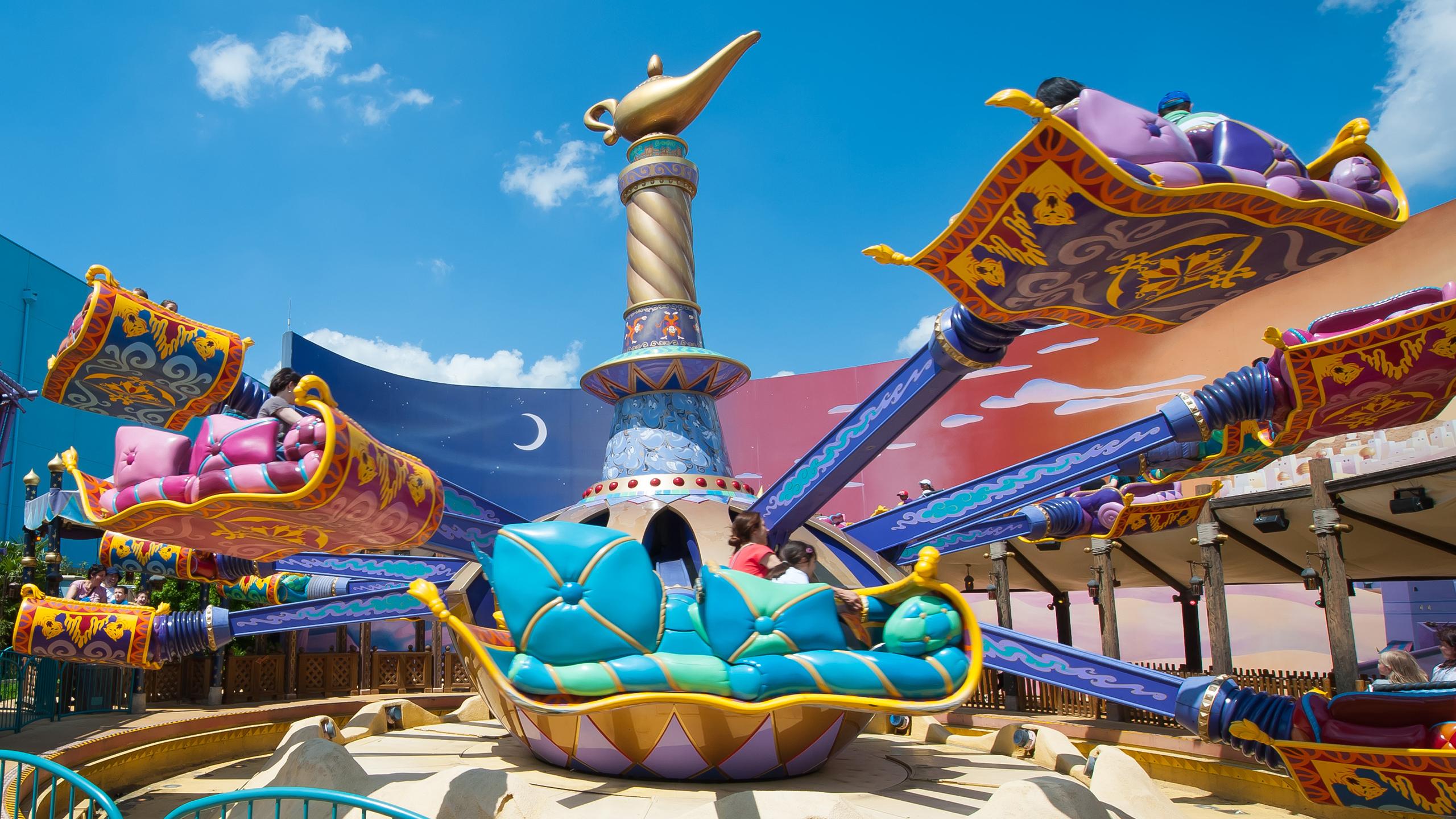 Les Tapis Volants - Flying Carpets Over Agrabah®